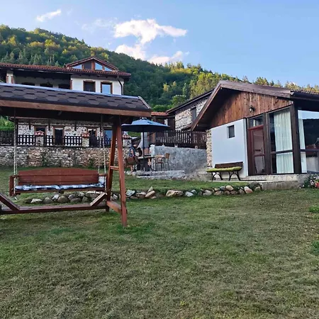 Vera 别墅 Smilyan (Smolyan)